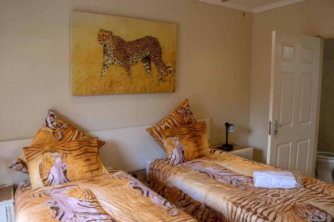 Rock Art Guesthouse Witbank Buitenkant foto