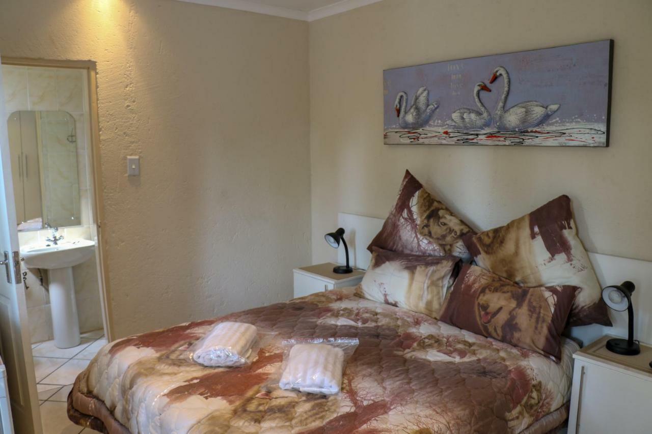 Rock Art Guesthouse Witbank Buitenkant foto