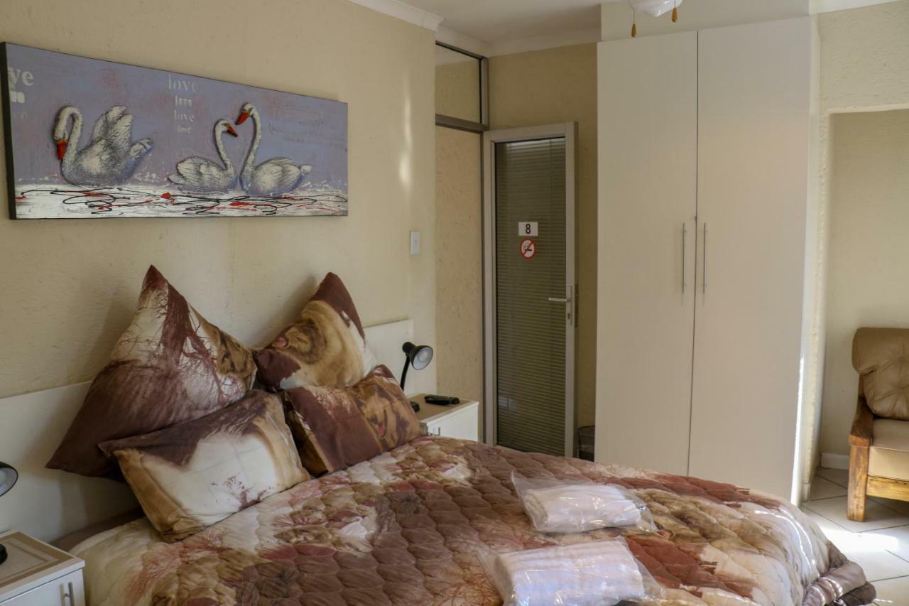 Rock Art Guesthouse Witbank Buitenkant foto